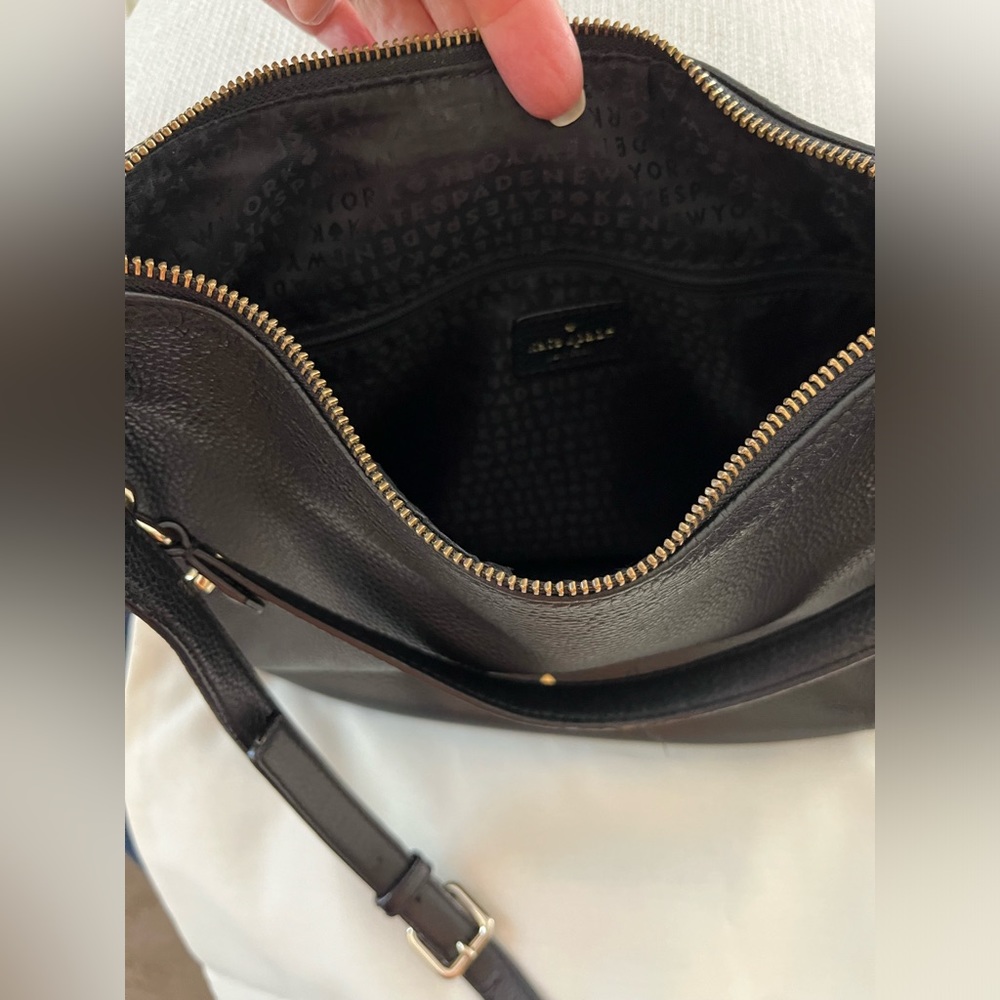 Black Kate Spade handbag - Picture 2 of 4